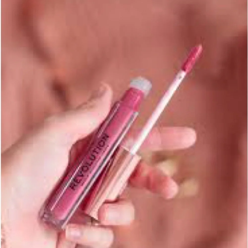 ❄️ Makeup Revolution | Lip Vinyl Ballerina